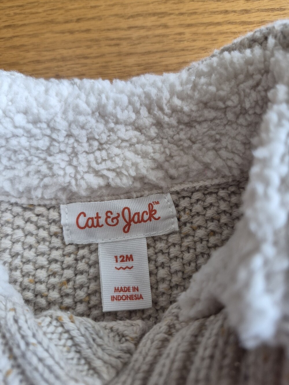 Wrangler Jeans Boy's 12 M Cat & Jack Cable Henley Knit Sweater 12 M Oatmeal - Picture 6 of 16